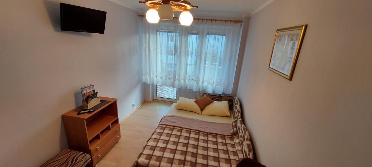 Appartamento Apartament Almi Giżycko Esterno foto